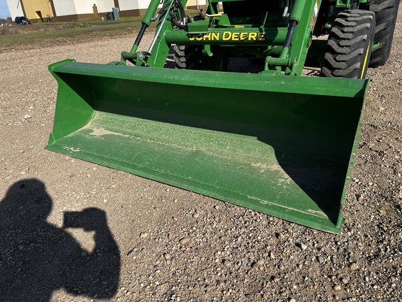2018 John Deere 4066R - Photo19