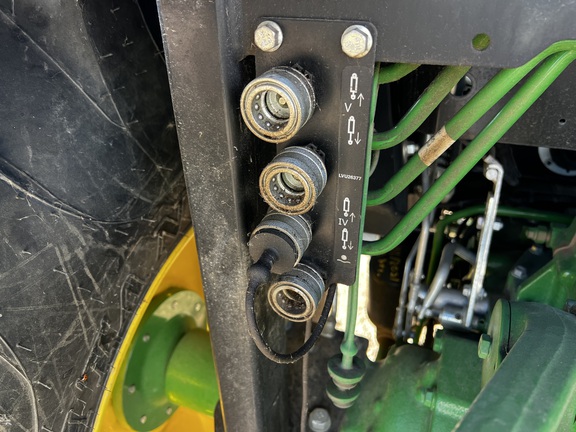 2018 John Deere 4066R - Photo24
