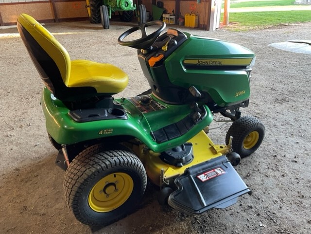 2022 John Deere X384 Image 5