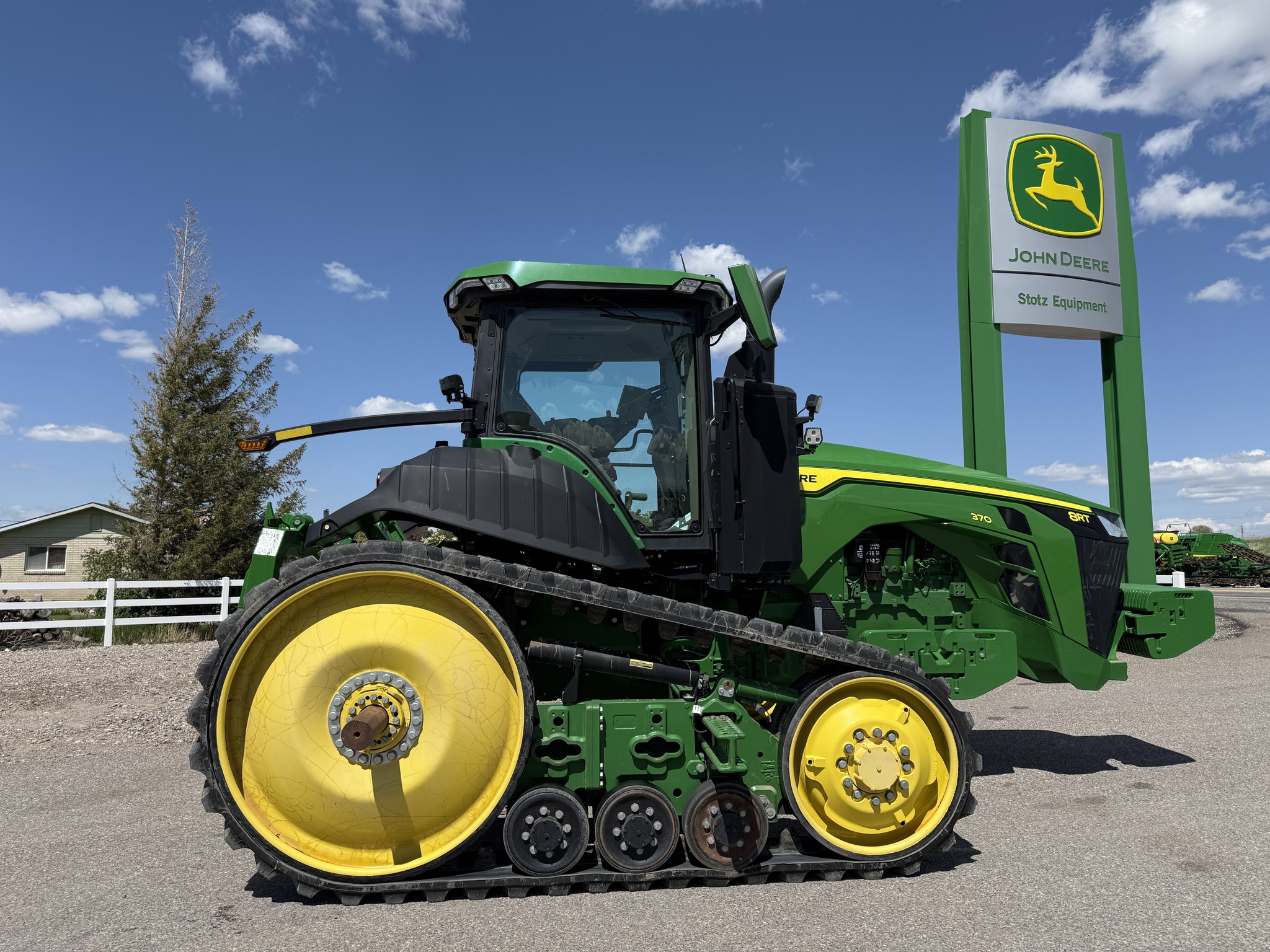 2021 John Deere 8RT 370 Image 6