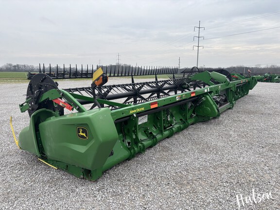 Photo of 2021 John Deere RD40F