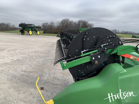 Photo of 2021 John Deere RD40F