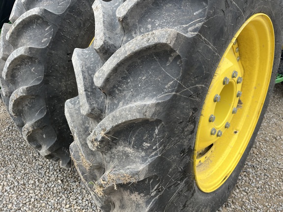 2024 John Deere 8R 310 - Photo11