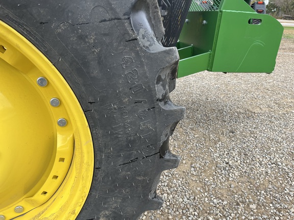 2024 John Deere 8R 310 - Photo14