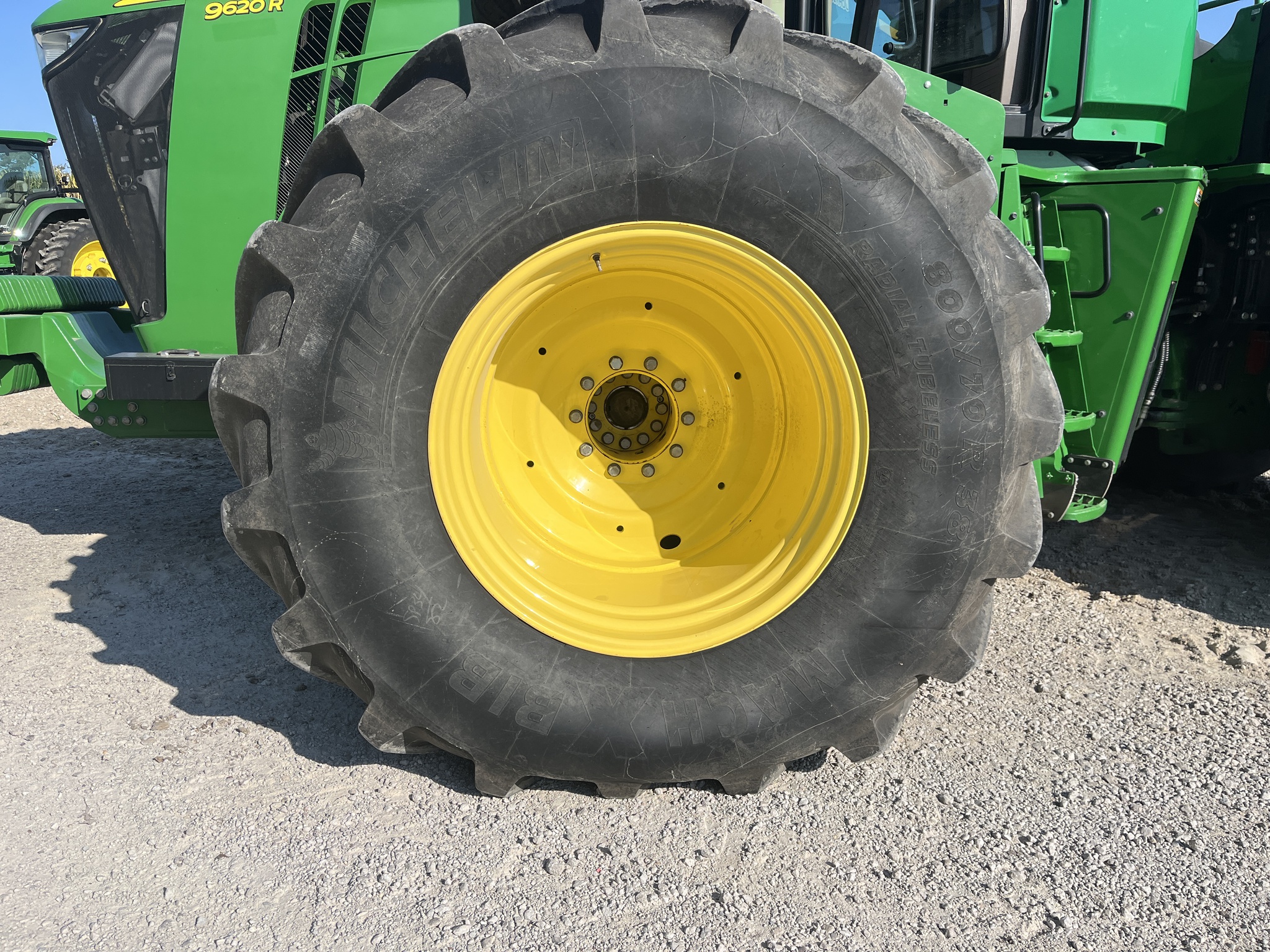  2017 John Deere 9620R at Heritage Tractor in Kewanee, IL