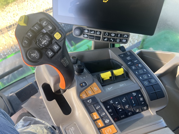 Used 2024 John Deere X9 1100 Combines at Horizon Ag & Turf in High Prairie, AB - Photo36