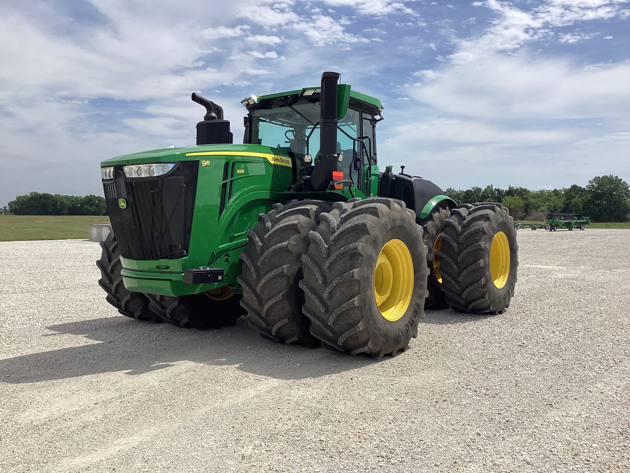 Used John Deere 9R 590 534055 for Sale | Heritage Tractor