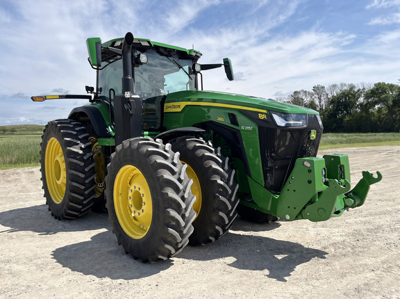 2024 John Deere 8R 250 - Photo3