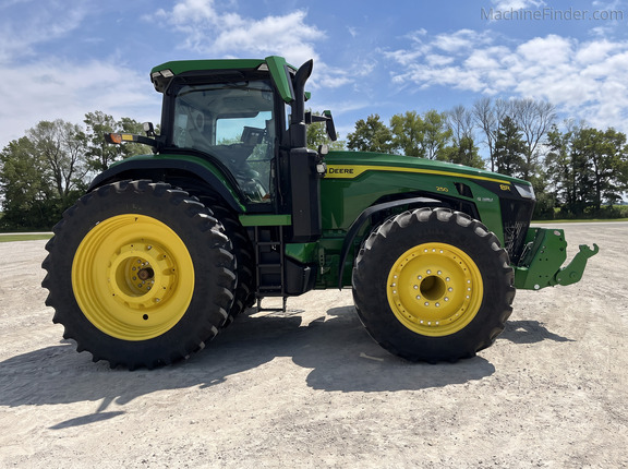2024 John Deere 8R 250 - Photo4
