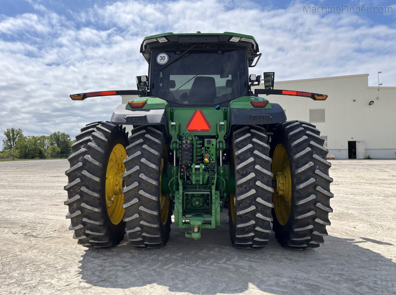 2024 John Deere 8R 250 - Photo6