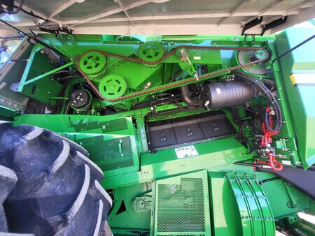 Used 2019 John Deere S790 Combines at Horizon Ag & Turf in Lloydminster, AB - Photo17