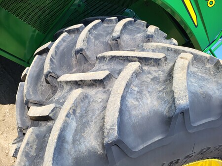 Used 2019 John Deere S790 Combines at Horizon Ag & Turf in Lloydminster, AB - Photo19