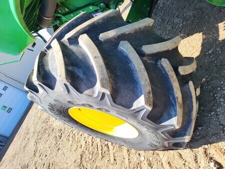 Used 2019 John Deere S790 Combines at Horizon Ag & Turf in Lloydminster, AB - Photo27