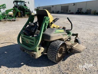 Photo of 2023 John Deere Z930M
