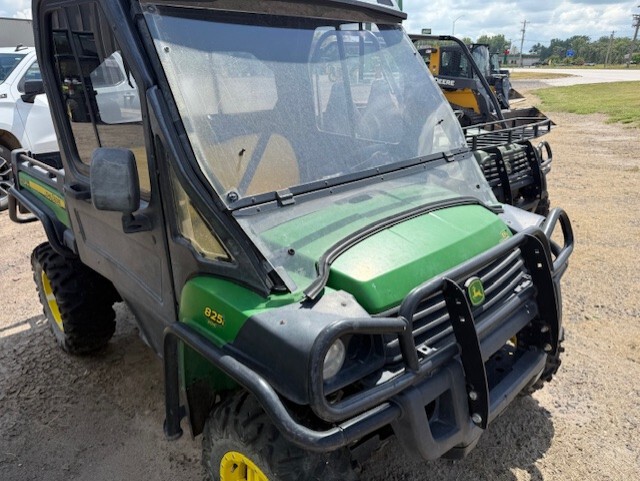 2013 John Deere XUV 825I GREEN Image 5