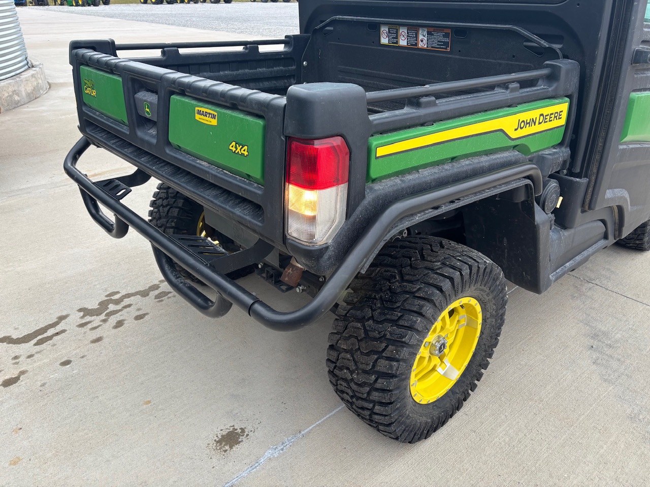  2023 John Deere XUV 835R at Heritage Tractor in Dixon, IL