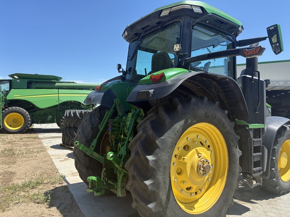 2023 John Deere 7R 230 (2nd thumbnail)