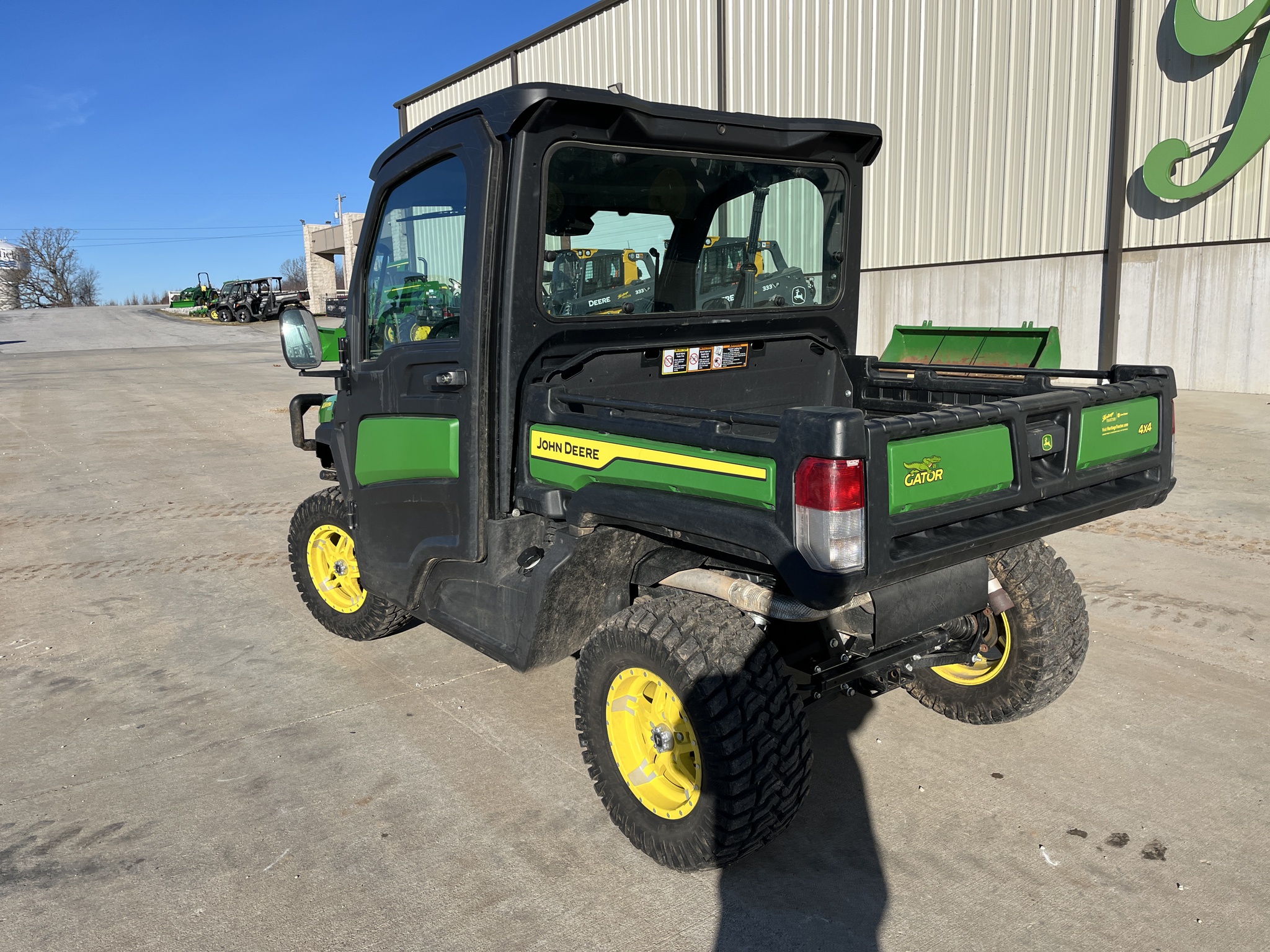  2023 John Deere XUV 835M at Heritage Tractor in Rogersville, MO