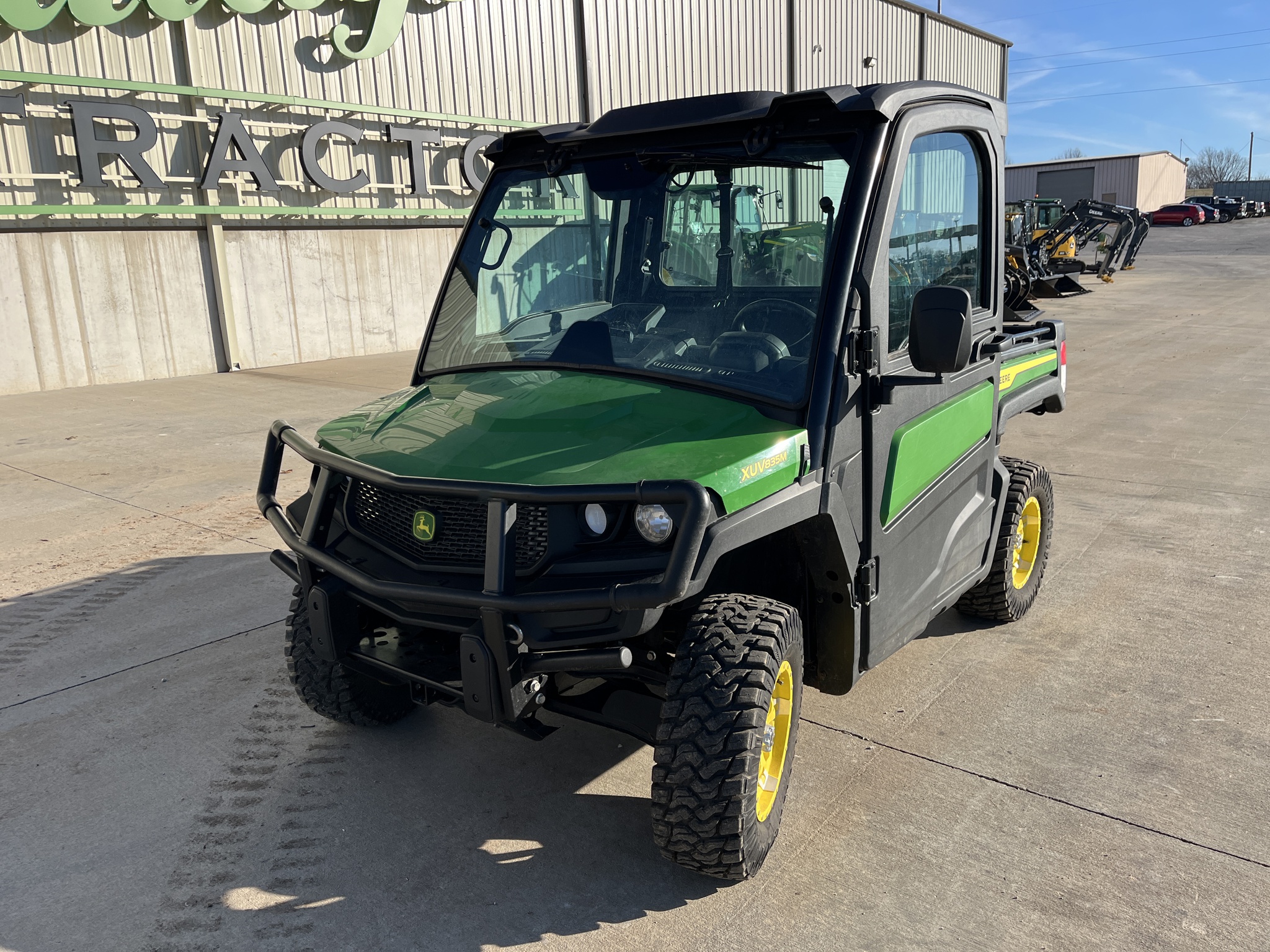  2023 John Deere XUV 835M at Heritage Tractor in Rogersville, MO