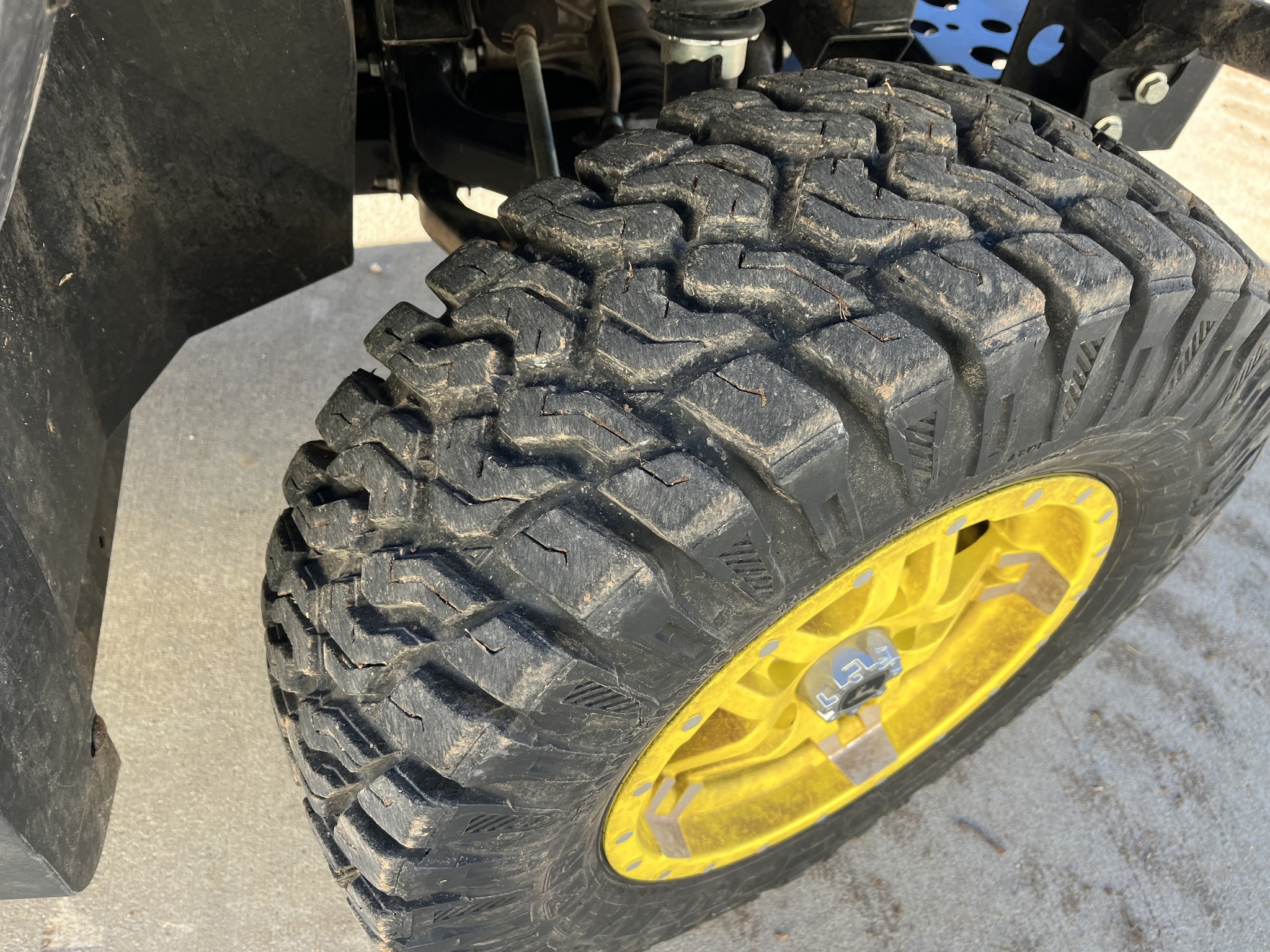  2023 John Deere XUV 835M at Heritage Tractor in Rogersville, MO