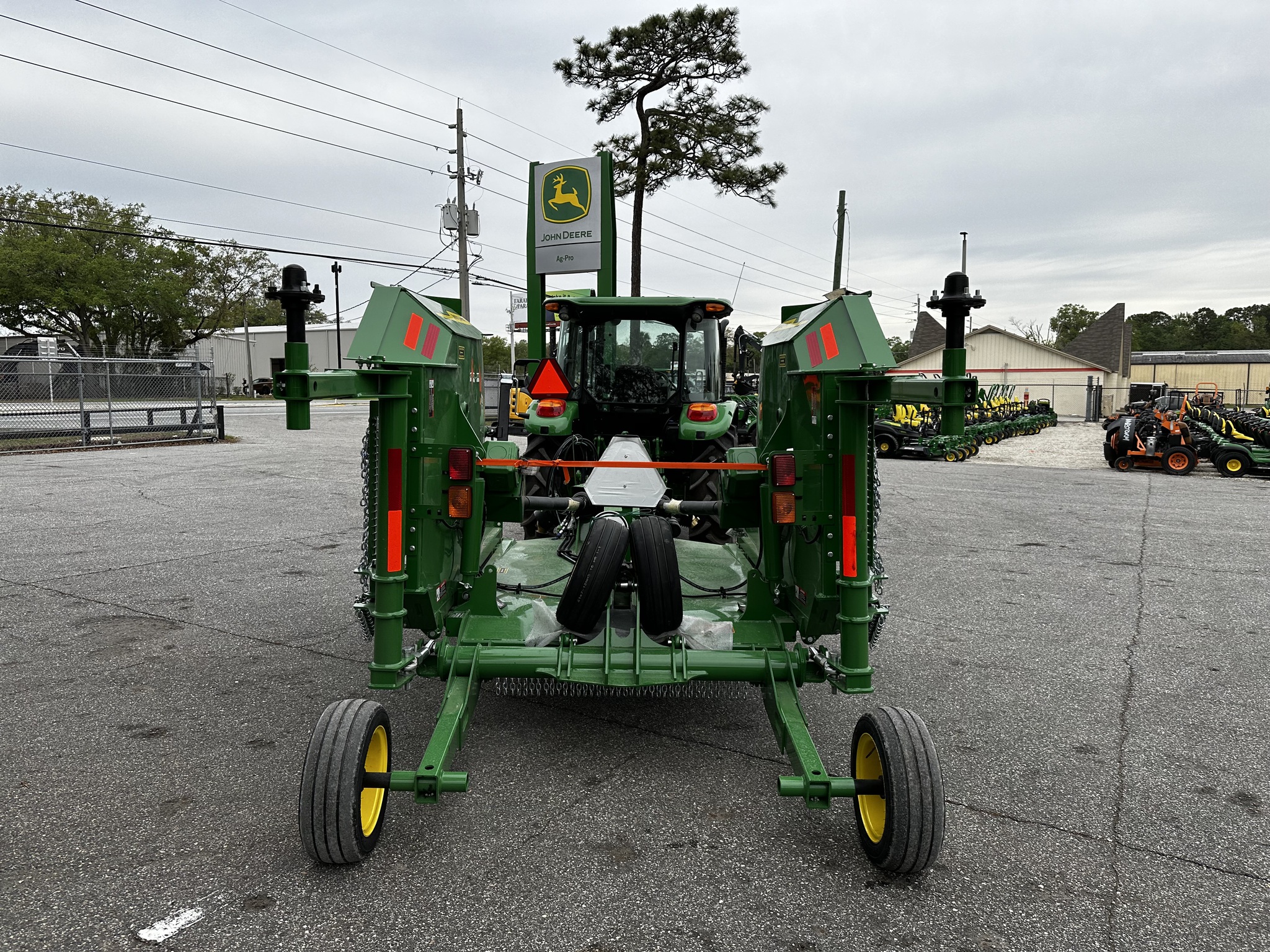 2025 John Deere FC15E Image 4