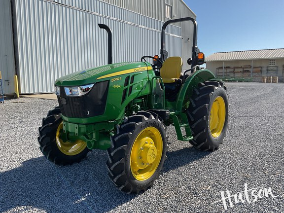 Photo of 2024 John Deere 5050E