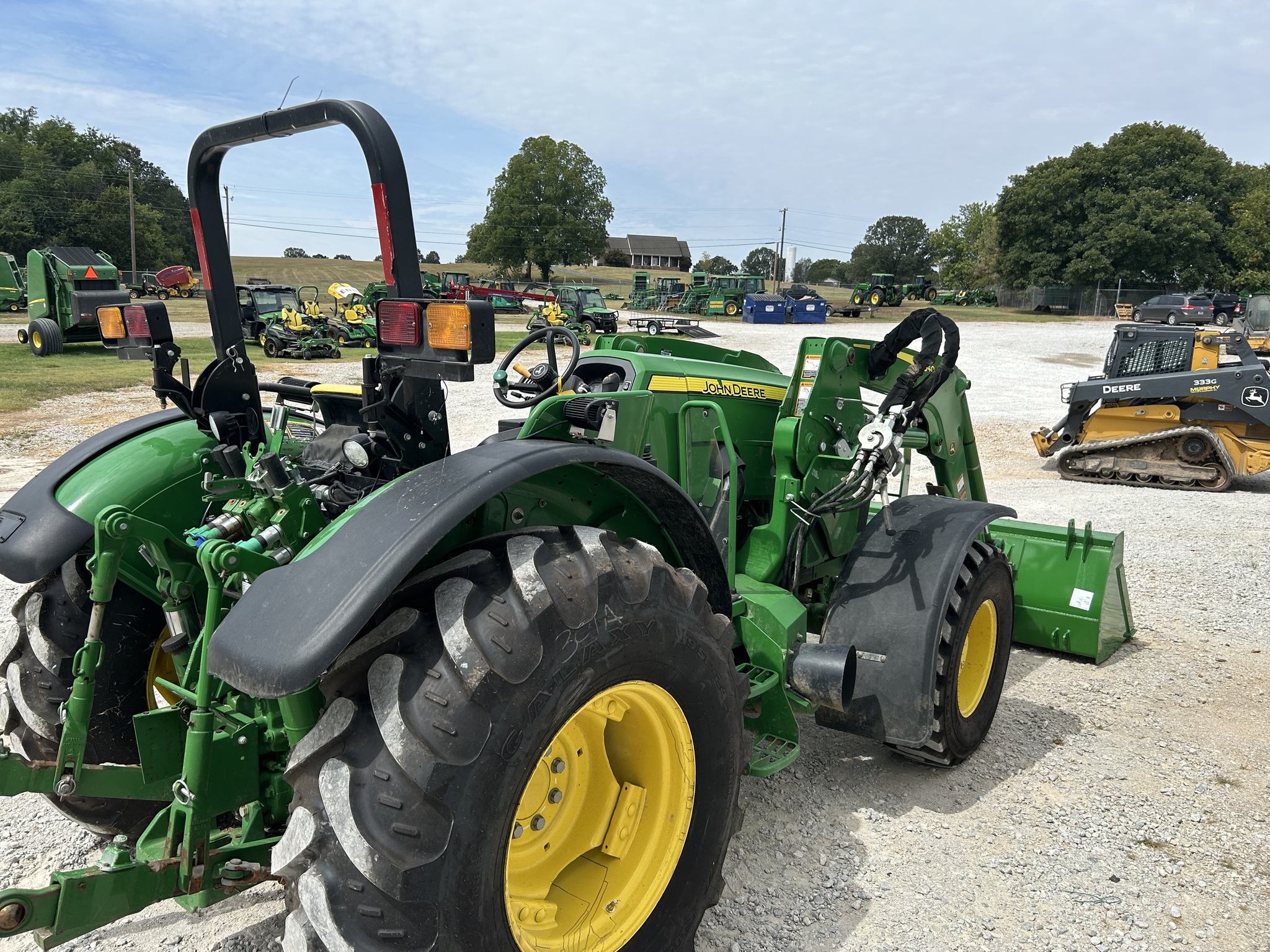  2022 John Deere 5125ML at Heritage Tractor in Harrison, AR