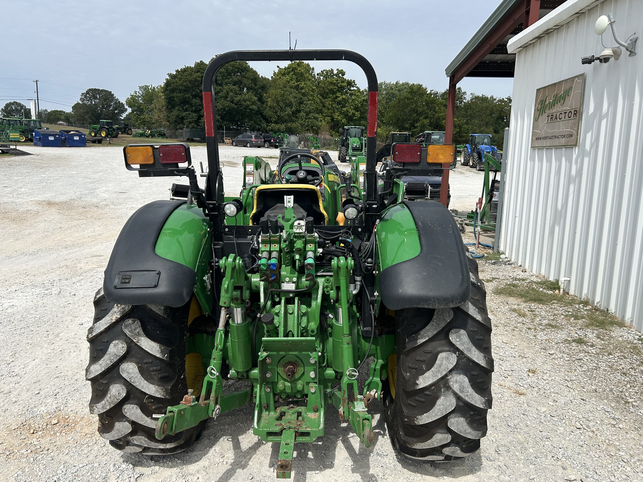  2022 John Deere 5125ML at Heritage Tractor in Harrison, AR