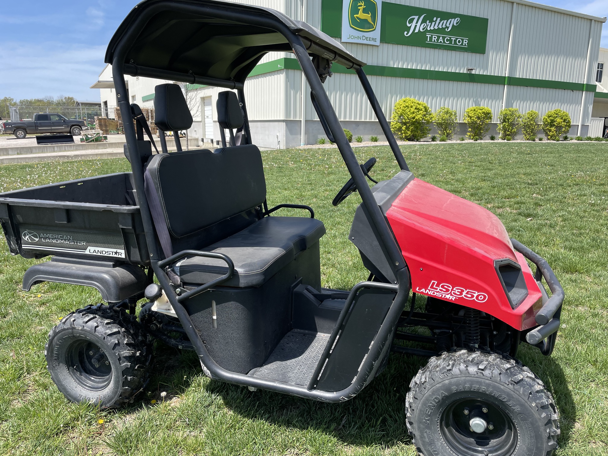  2017 American LandMaster LS350 at Heritage Tractor in Adrian, MO