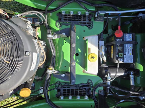 2022 John Deere Z930R