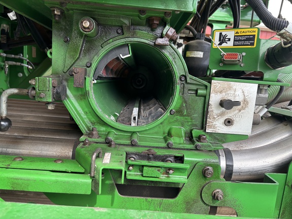 Used 2020 John Deere P556 Air Drills and Seeders at Horizon Ag & Turf in Wetaskiwin, AB - Photo15