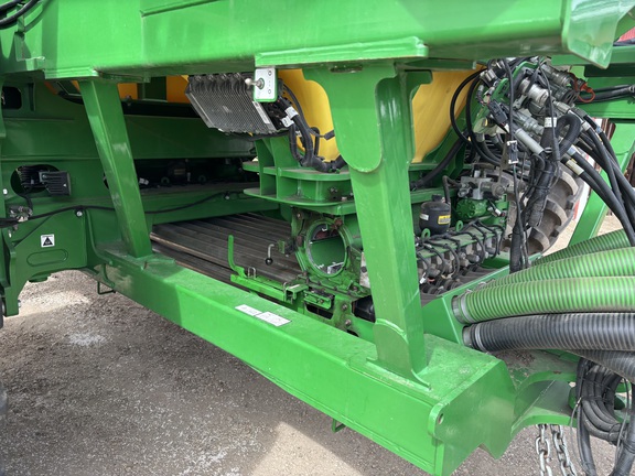 Used 2020 John Deere P556 Air Drills and Seeders at Horizon Ag & Turf in Wetaskiwin, AB - Photo16