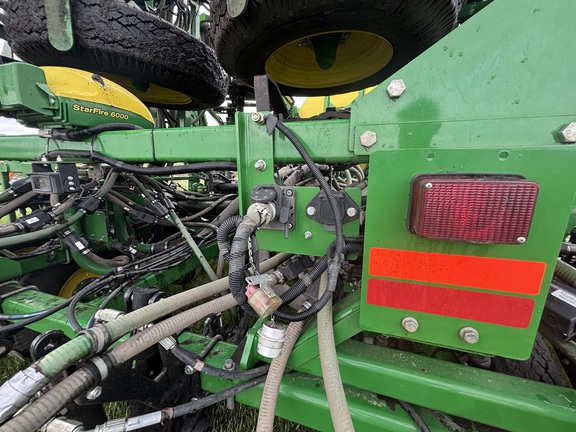 Used 2020 John Deere P556 Air Drills and Seeders at Horizon Ag & Turf in Wetaskiwin, AB - Photo40