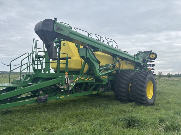 Used 2020 John Deere P556 Air Drills and Seeders at Horizon Ag & Turf in Wetaskiwin, AB - Photo4