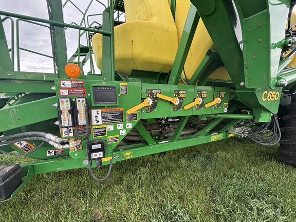 Used 2020 John Deere P556 Air Drills and Seeders at Horizon Ag & Turf in Wetaskiwin, AB - Photo5