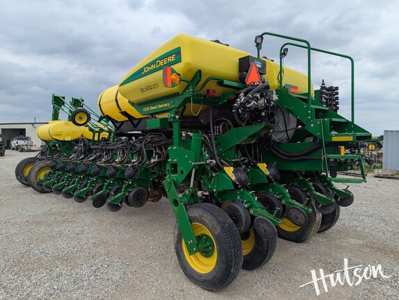 Photo of 2011 John Deere 1770NT CCS