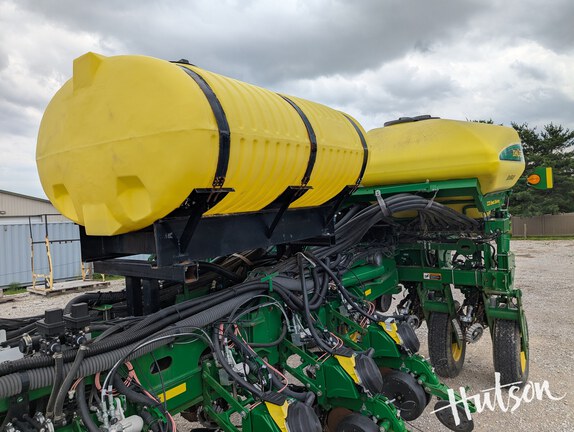 Photo of 2011 John Deere 1770NT CCS
