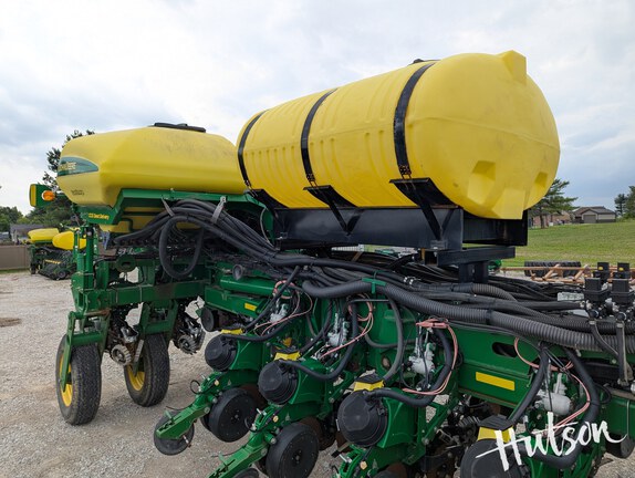 Photo of 2011 John Deere 1770NT CCS