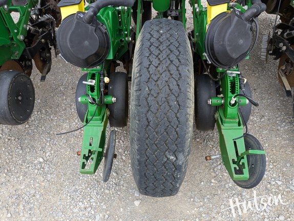 Photo of 2011 John Deere 1770NT CCS