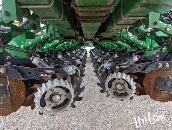 Photo of 2011 John Deere 1770NT CCS