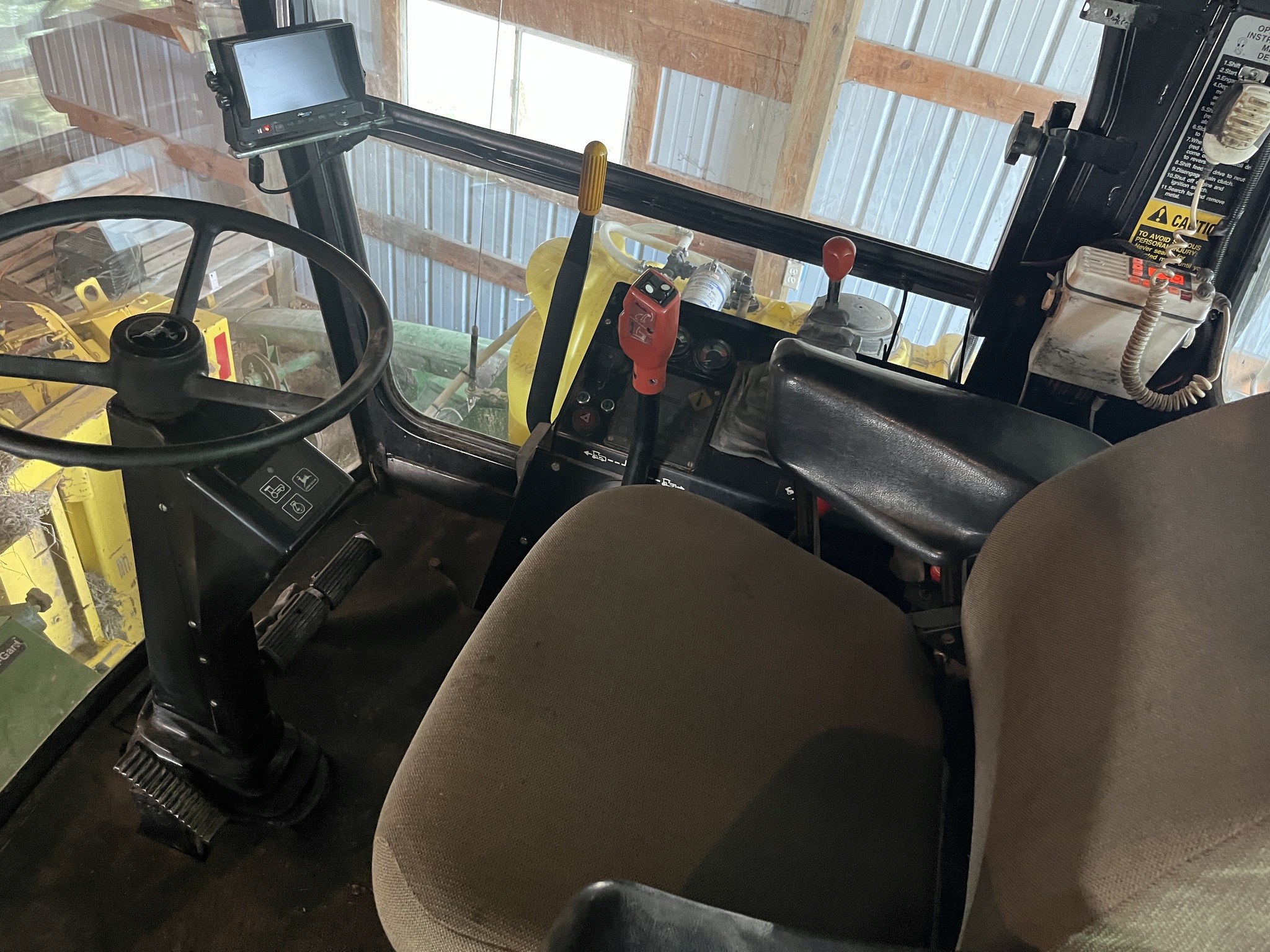 1992 John Deere 5830 Image 8