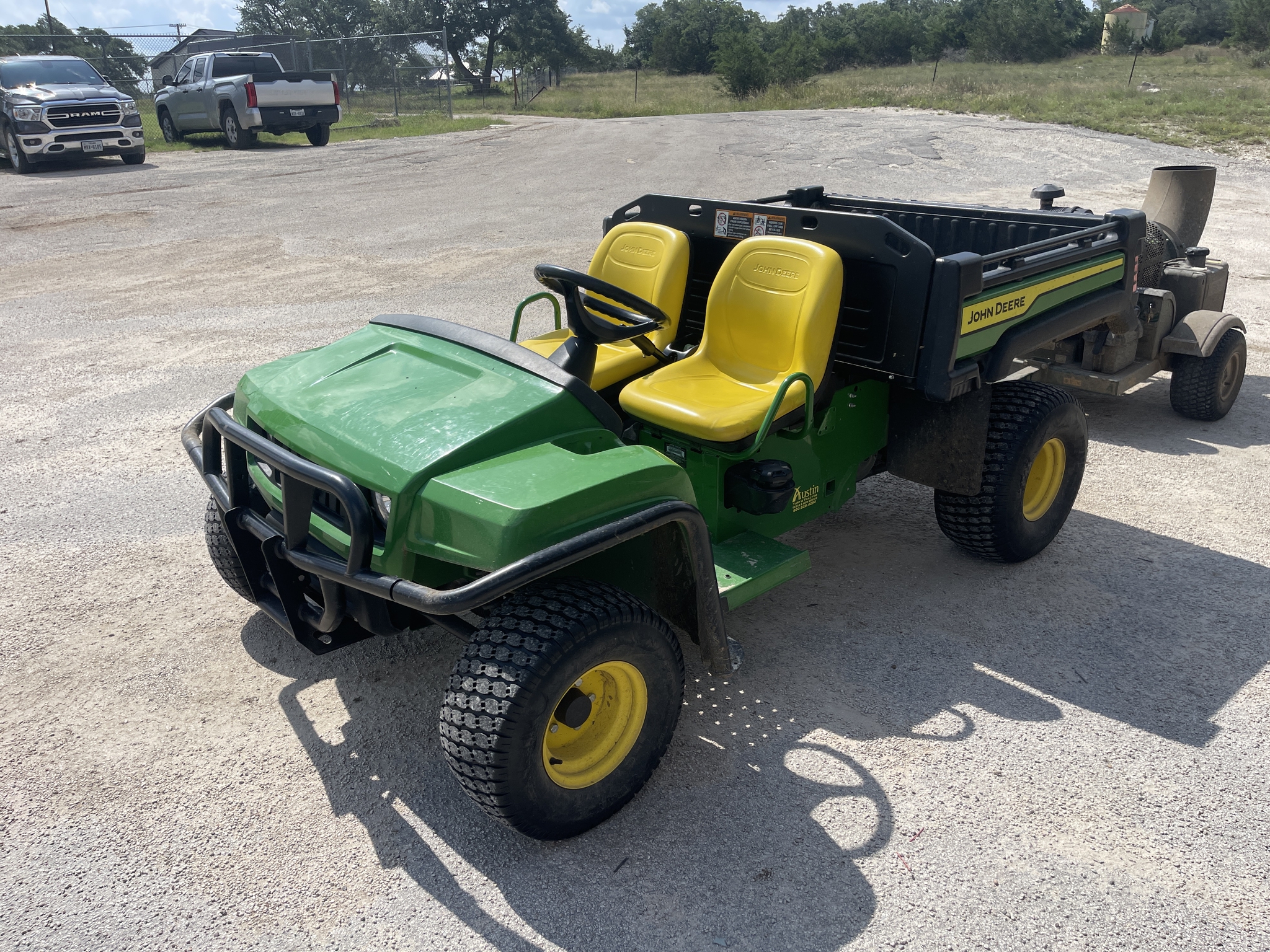 2021 John Deere Tx Turf Image 3