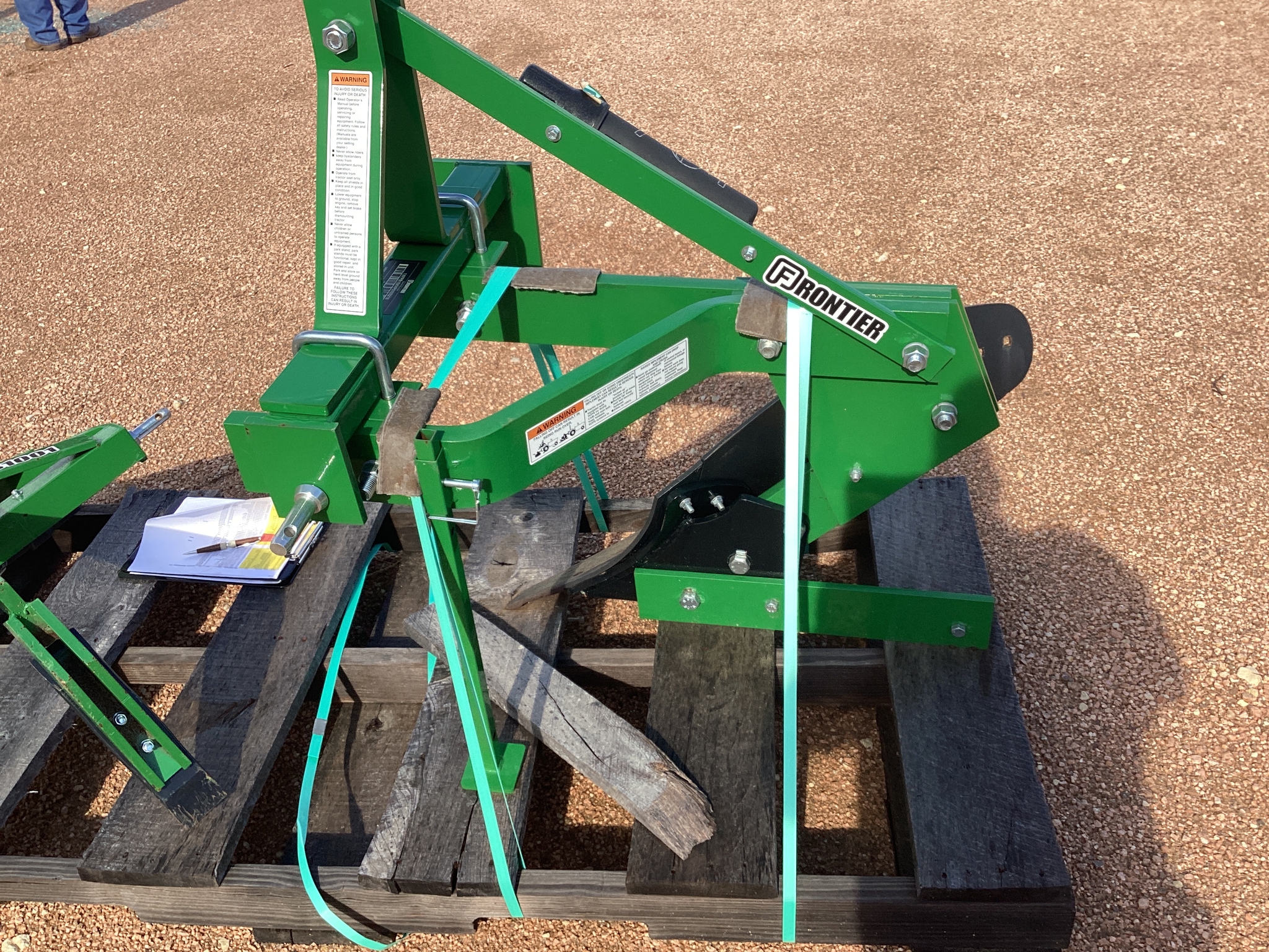 2023 Frontier PB1001 Image 3