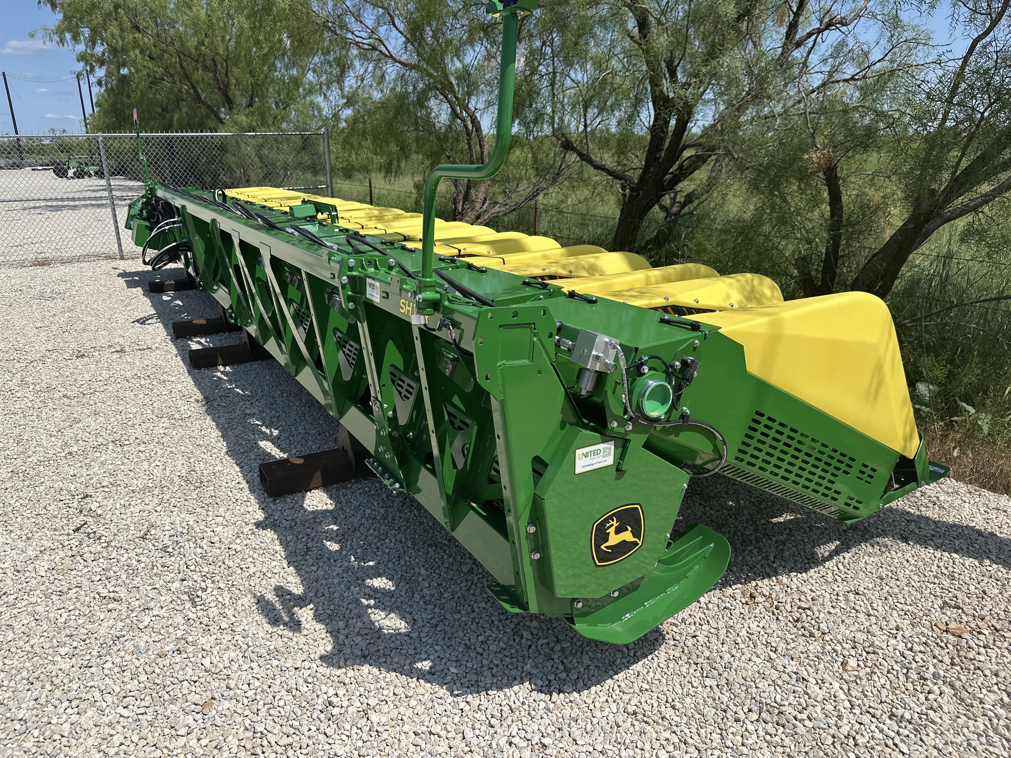 2023 John Deere SH12R Image 6