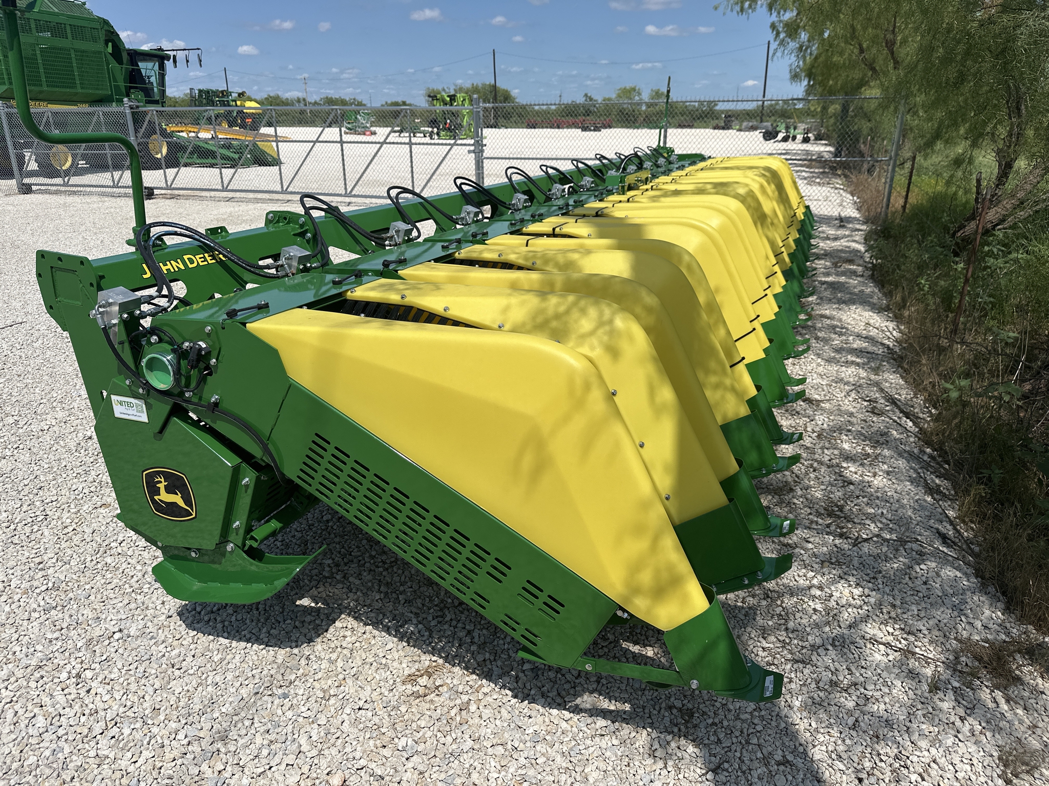 2023 John Deere SH12R Image 11