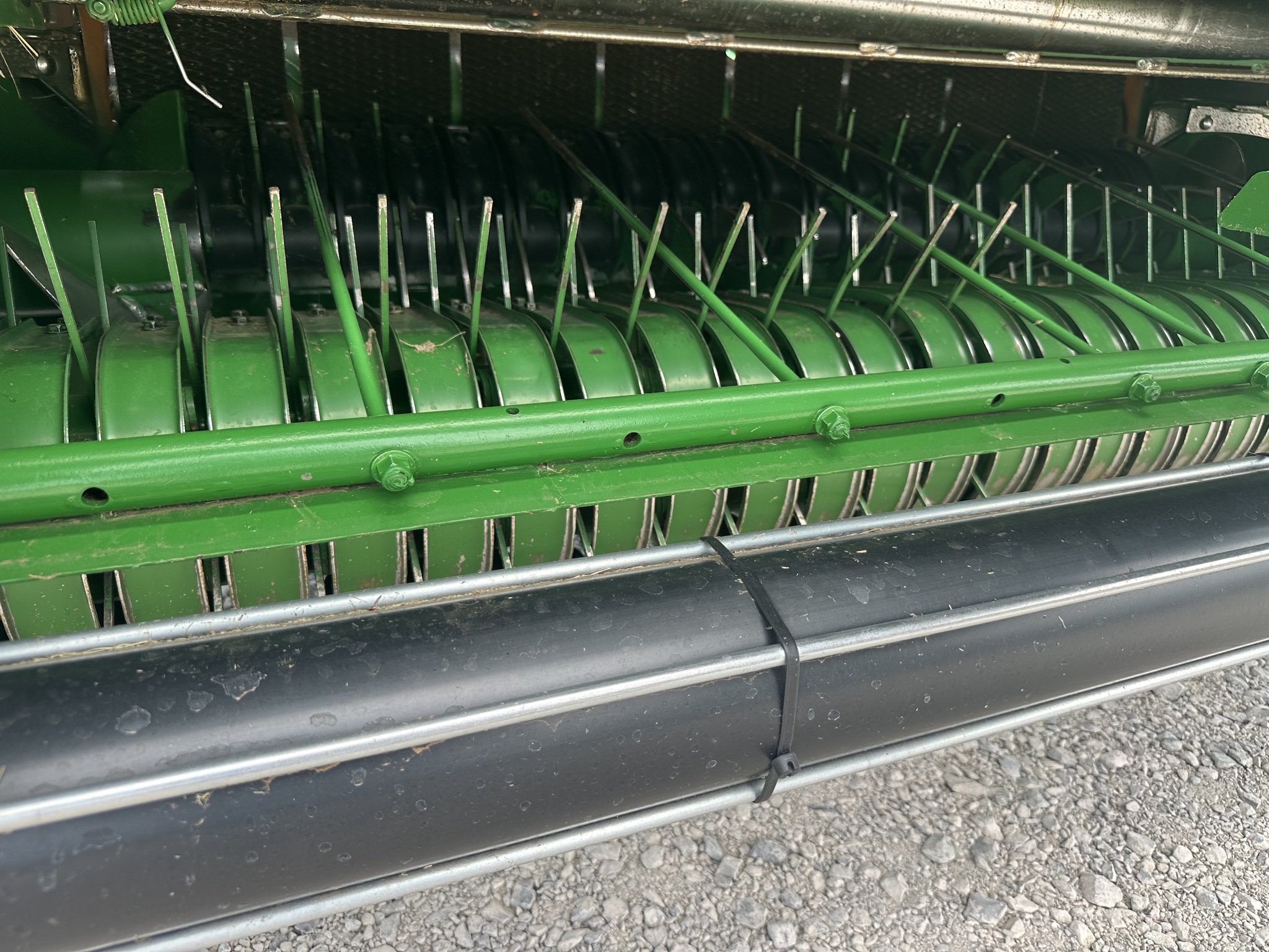 2022 John Deere 560M Image 21