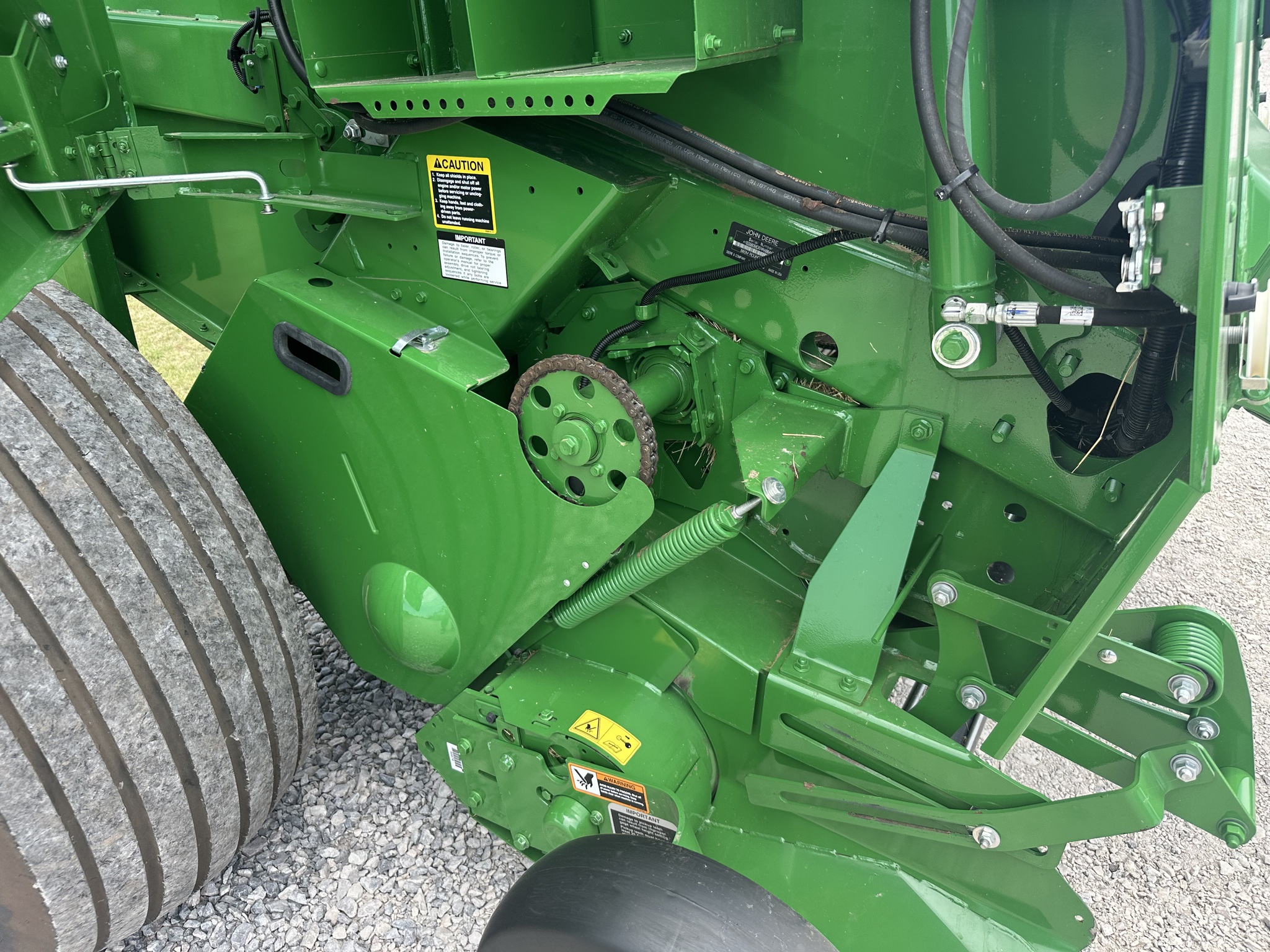 2022 John Deere 560M Image 20