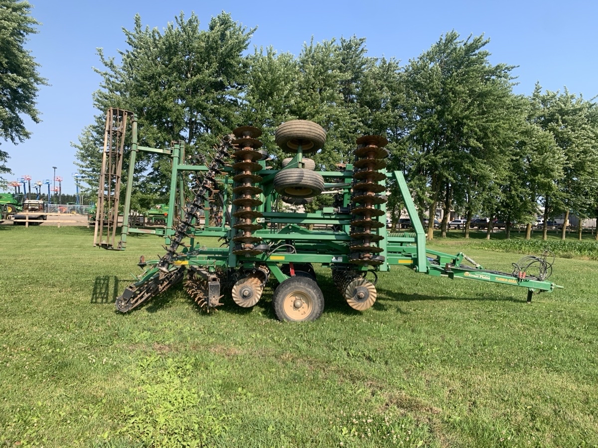 2019 Great Plains 2400TM Image 6