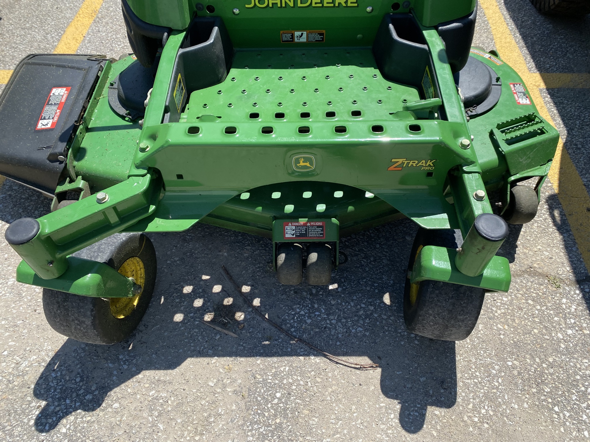 2008 John Deere Z840A Image 7