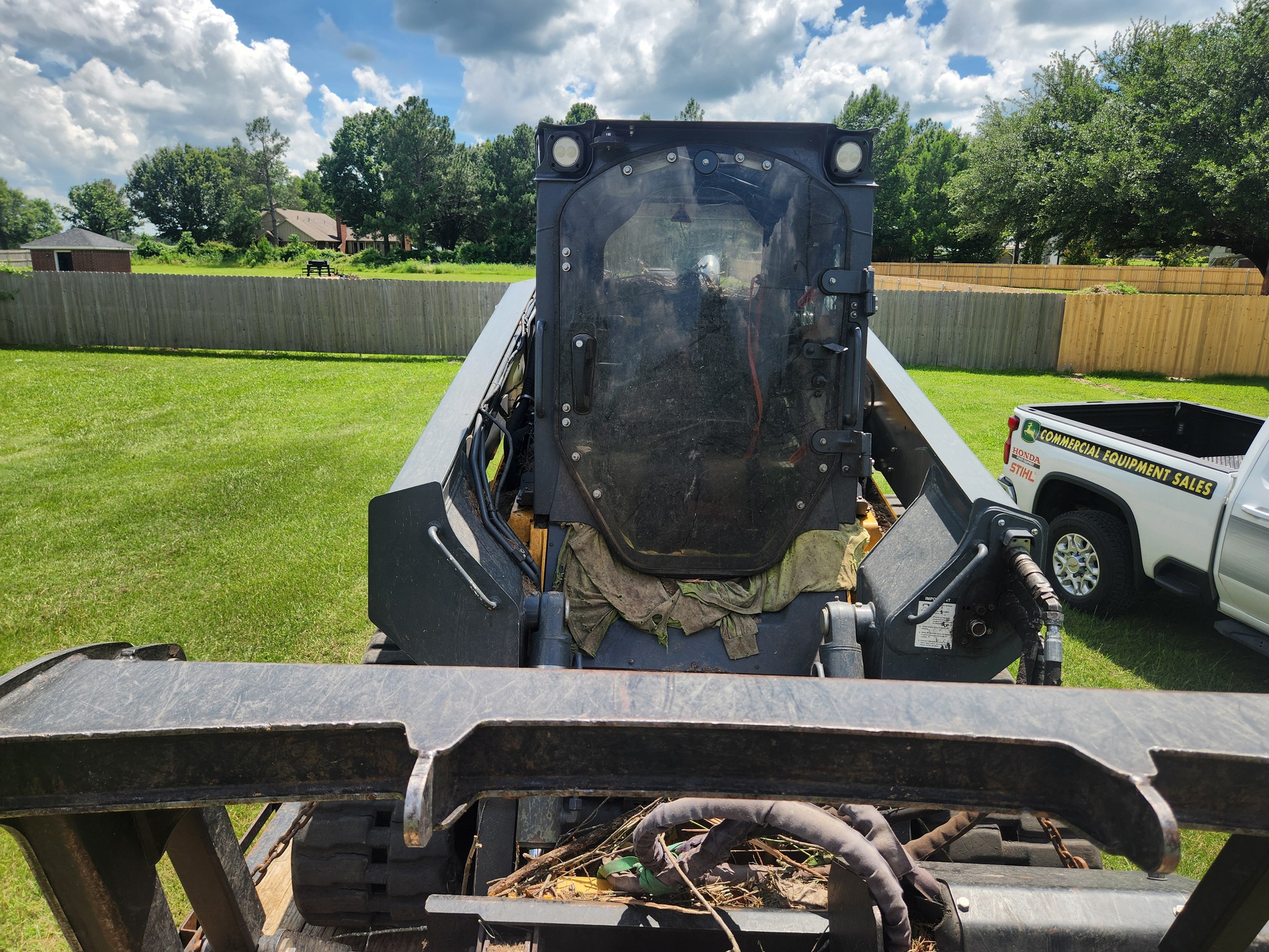 2023 John Deere 333G Image 4
